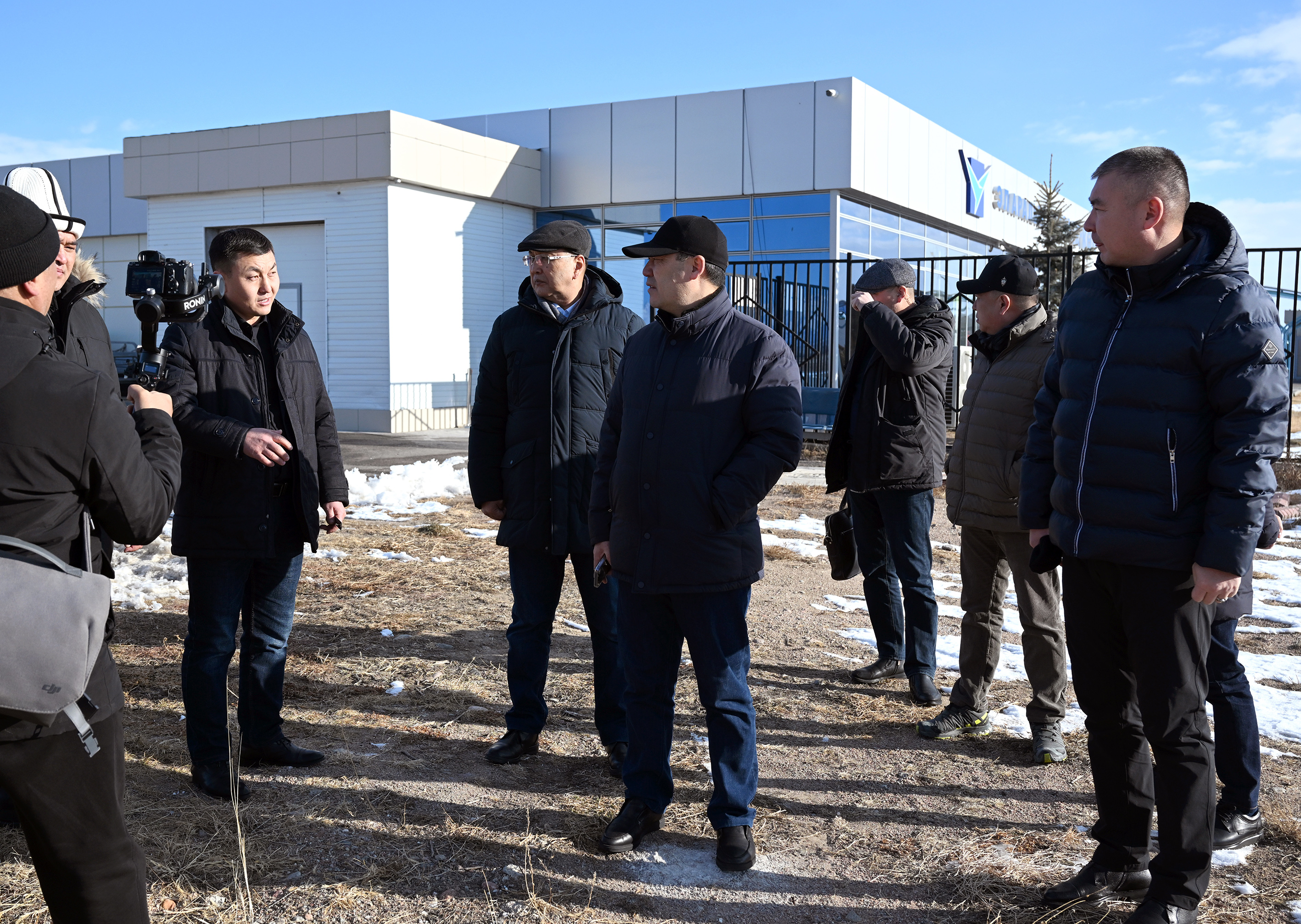 Sadir Japarov met with the modernization of Isik-Gol and Karakol airports 