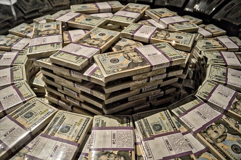 Tajik expat in UAE wins US$1 million in Dubai Duty Free draw