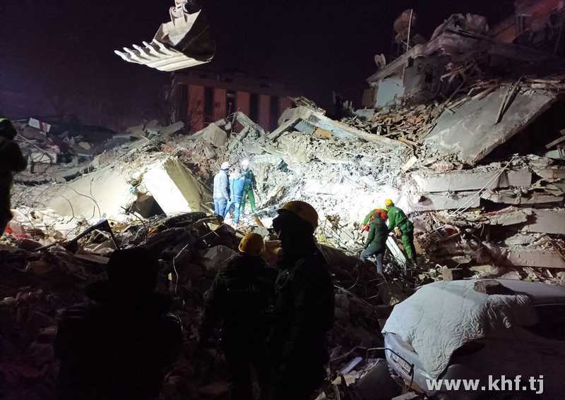 Tajik rescuers start search and rescue operations in Turkey