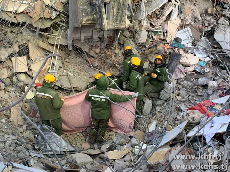 Tajik rescuers extracted 31 bodies from the rubble in Kahramanmarash during the day