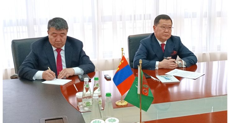 The Ministry of Foreign Affairs of Turkmenistan received copies of credentials of the Ambassador of Mongolia