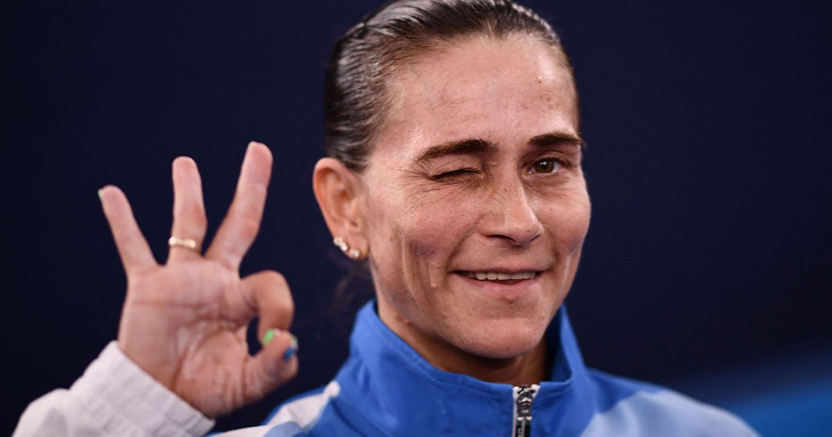 Oksana Chusovitina won bronze at the World Cup