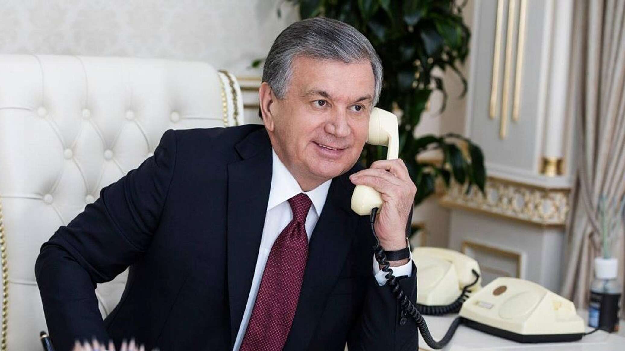 Shavkat Mirziyoyev congratulated the President of the UAE on his birthday