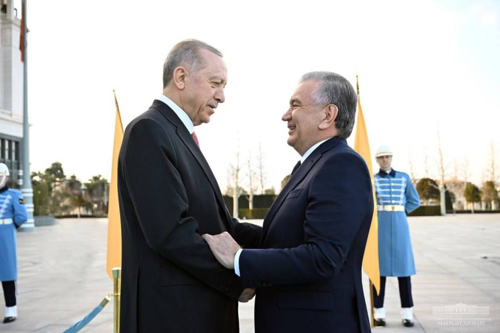 Uzbekistan, Türkiye Presidents discuss issues of further enhancing multifaceted partnership