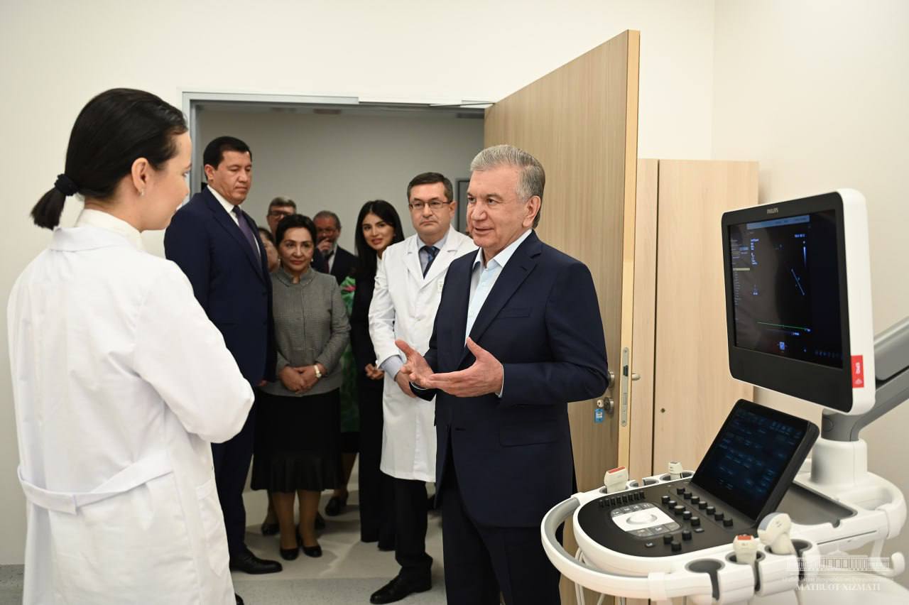 The president went to the modern medical center and saw