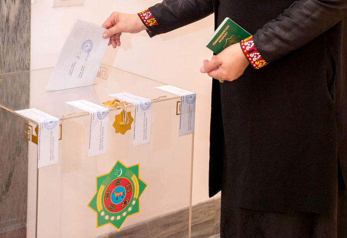 74.4% of voters voted before 15:00 in the parliamentary elections in Turkmenistan 