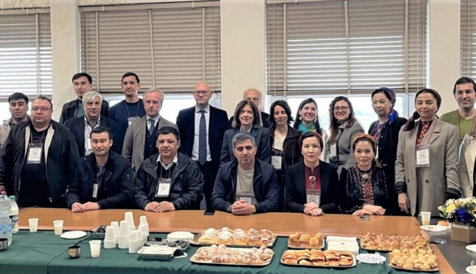 Turkmen teachers participate in an internship in Naples on urban technologies 