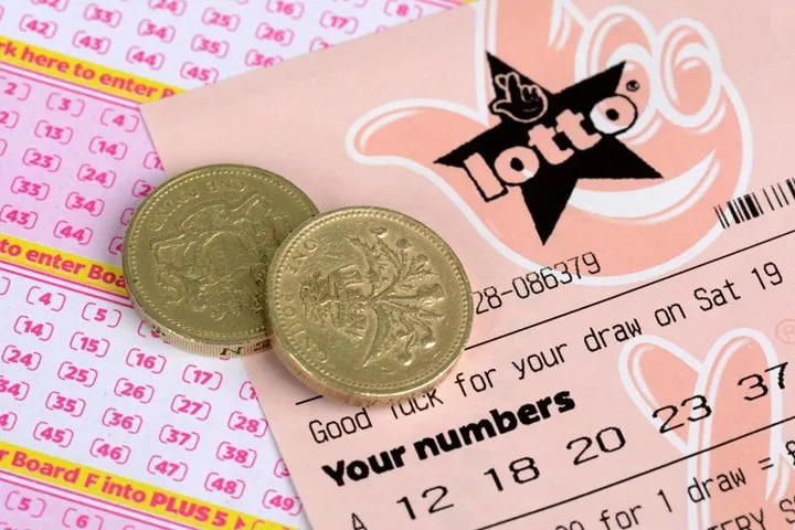 CHatGPT found the winning numbers of the lottery