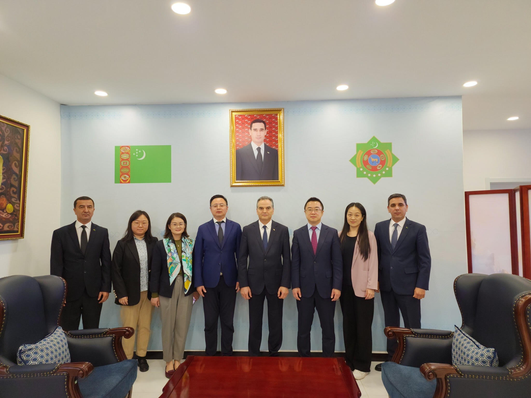 Turkmen Ambassador to China meets with CCPIT representatives