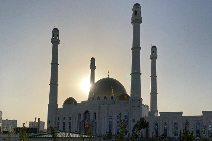 Serdar Berdimuhamedov congratulated the Turkmen people on the Night of Omnipotence 