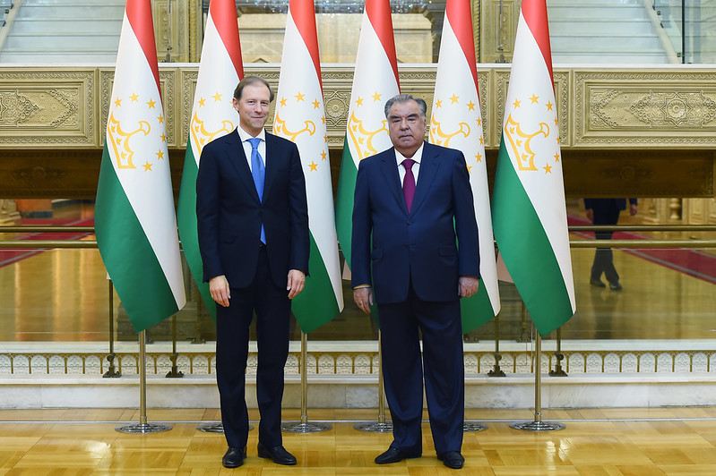 Leader of the Nation Emomali Rahmon met with Deputy Prime Minister, Minister of Industry and Trade of the Russian Federation Denis Manturov