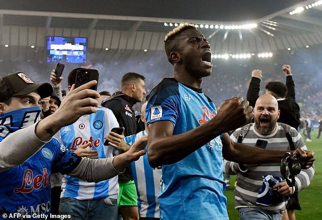 They are what Neapolitans have been waiting for for 33 years 🏆