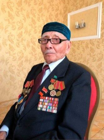 Tokayev awarded the title "Halyk kaharmany" to veterans of the Great Patriotic War