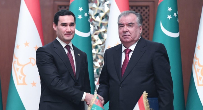 Turkmenistan and Tajikistan signed a large package of cooperation documents