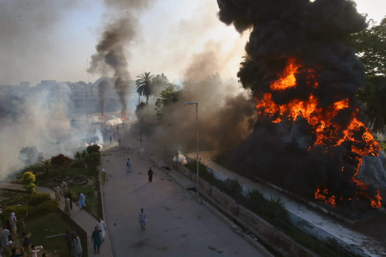 The Taliban reacted to the unrest in Pakistan