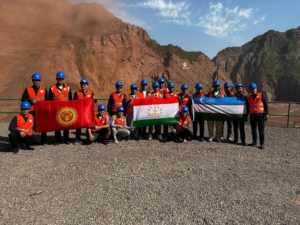 Young scientists from Central Asian countries got acquainted with the impact of climate change in the Amu Darya River basin