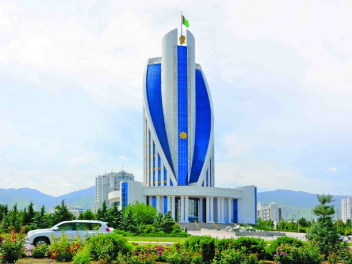 Large medical institutions of Turkmenistan will purchase consumables and equipment