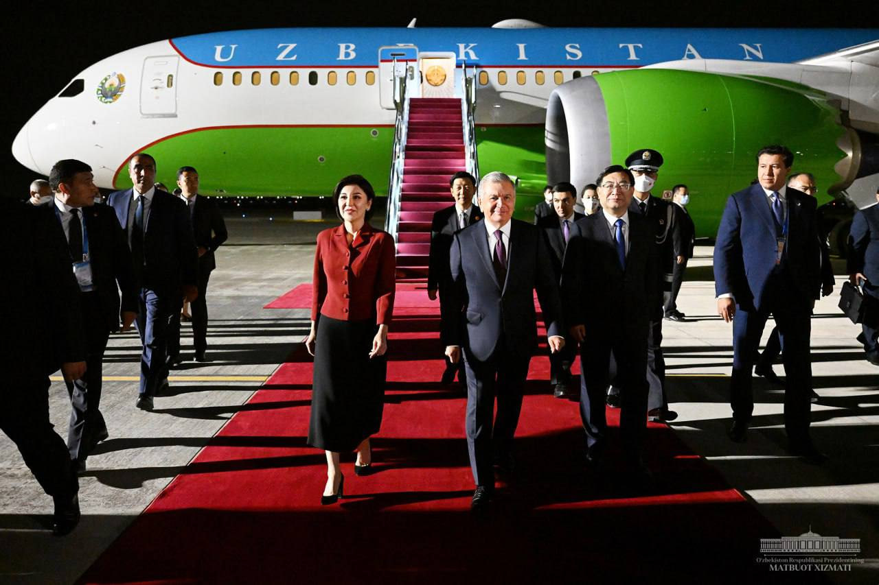 President of Uzbekistan arrives in Xi'an