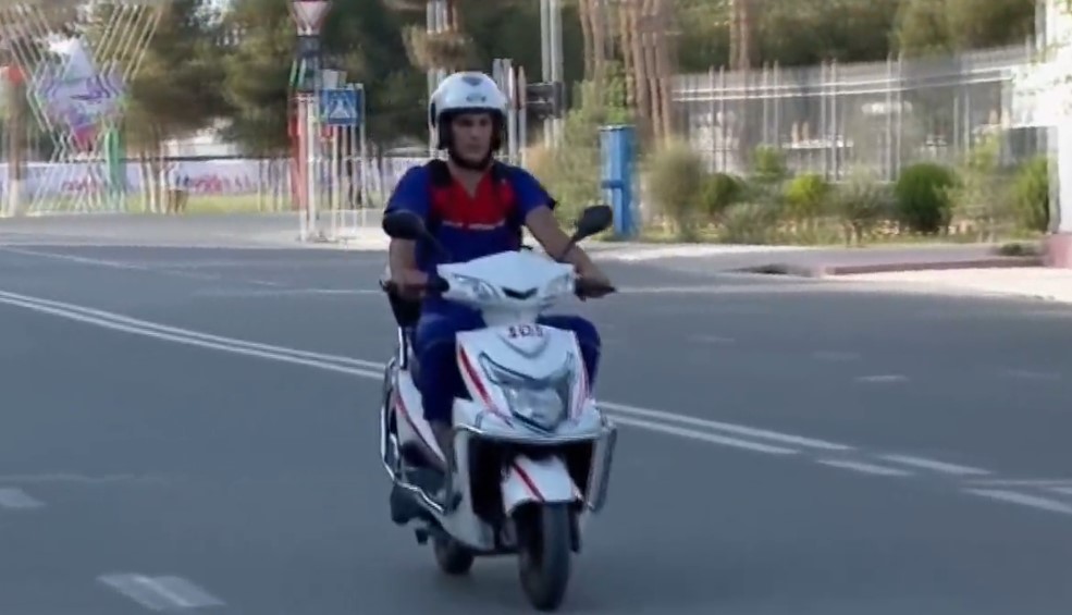 Emergency doctors in Surkhandarya started using electric scooters as a test