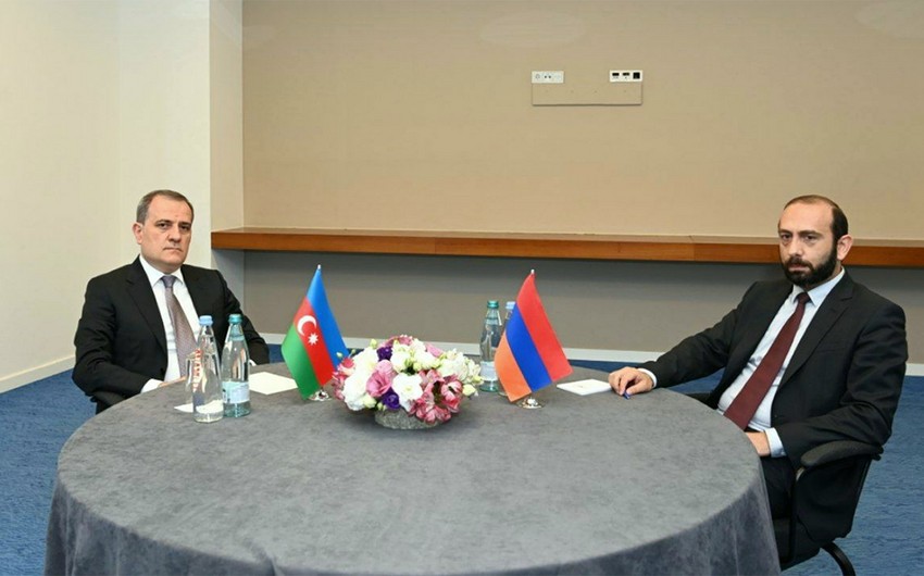 Meeting of Foreign Ministers of Azerbaijan and Armenia takes place in Moscow