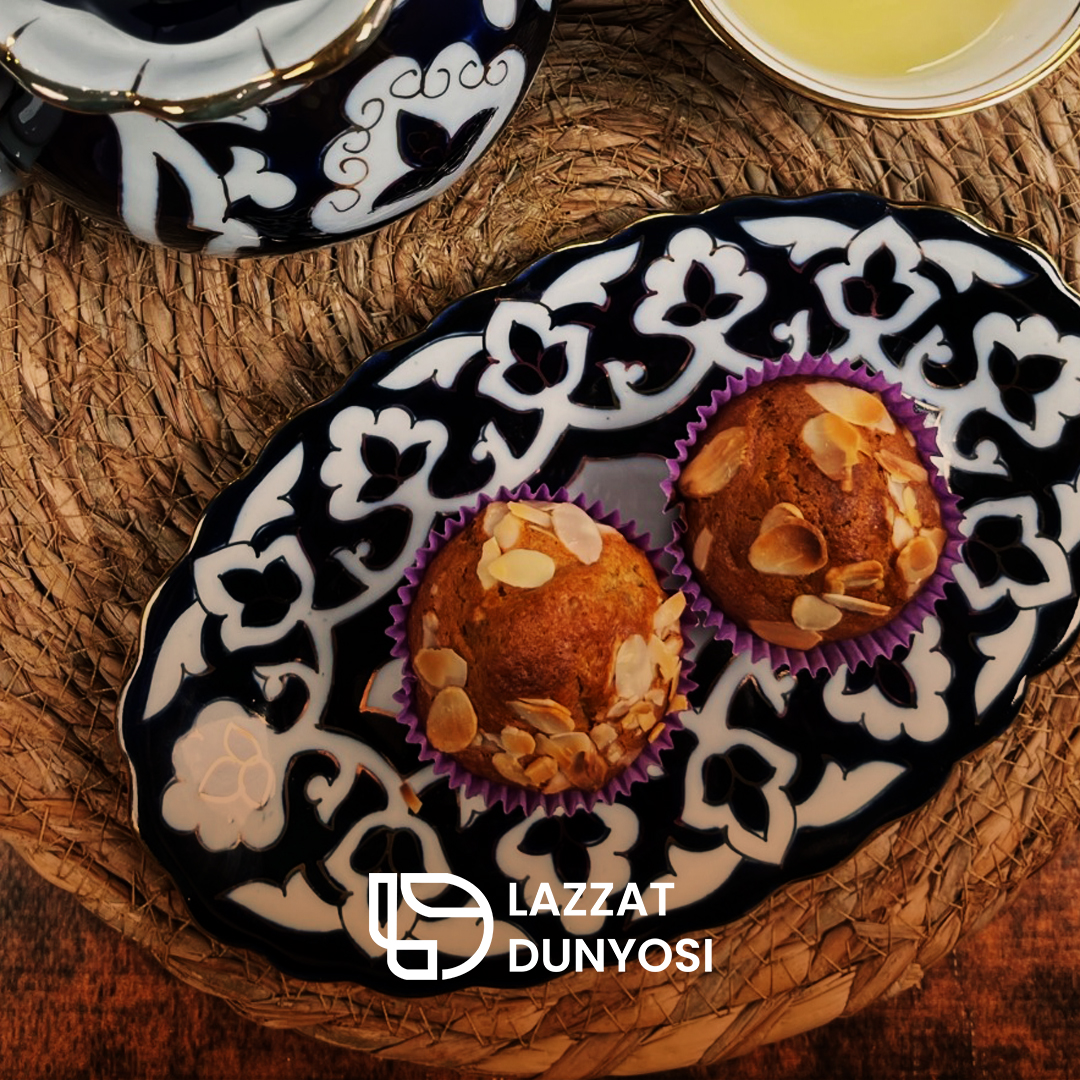 Bodom  va mayizli keks