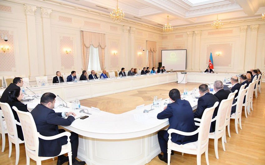 A meeting with the chairmen of the courts of appeal was held in the Supreme Court of Azerbaijan