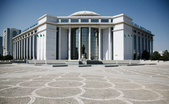 New court buildings will be built in the cities of Turkmenbashi and Mary
