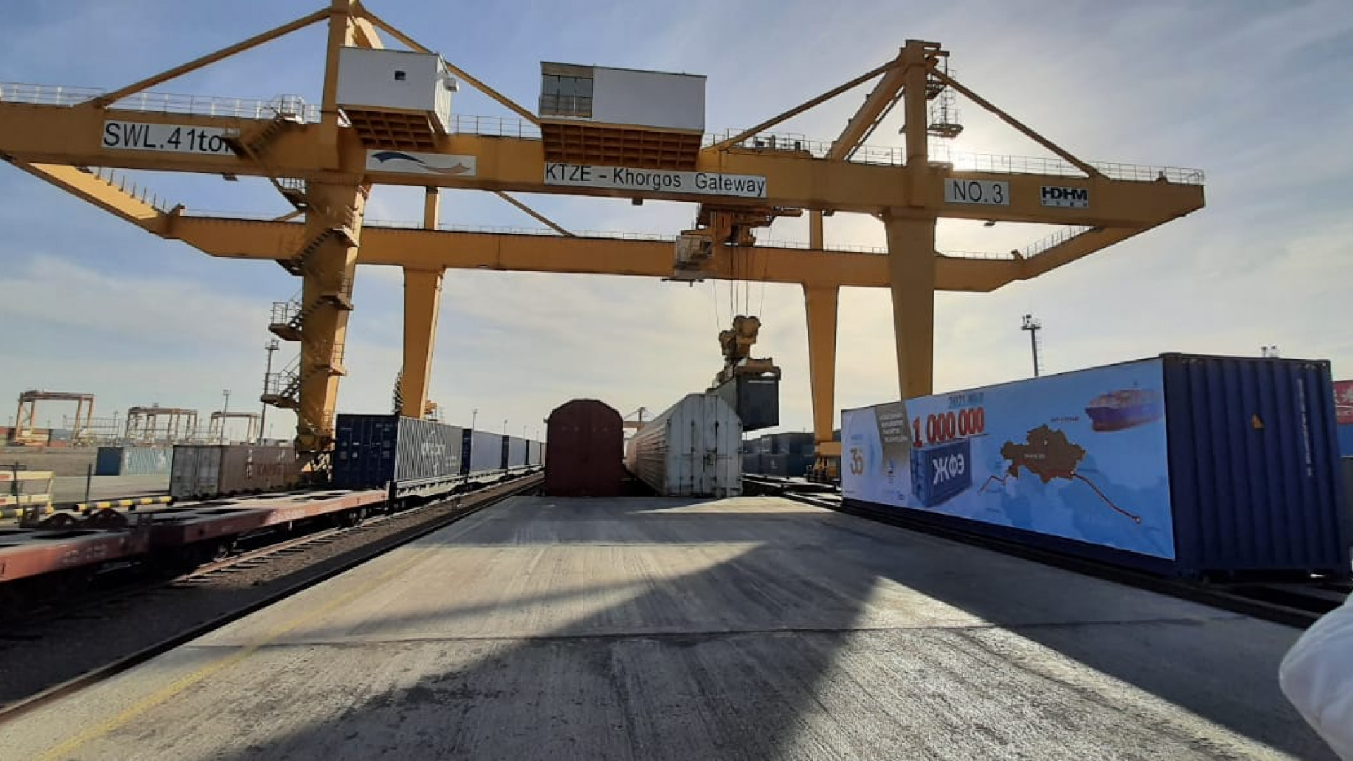 In 5 months of 2023, the volume of transit traffic through Kazakhstan increased by 42%