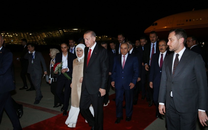 Recep Tayyip Erdogan arrives on a state visit to Azerbaijan