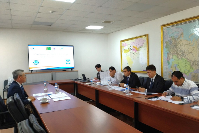 The agency "Turkmendenizderyayollary" discussed the expansion of cooperation with KOMEA