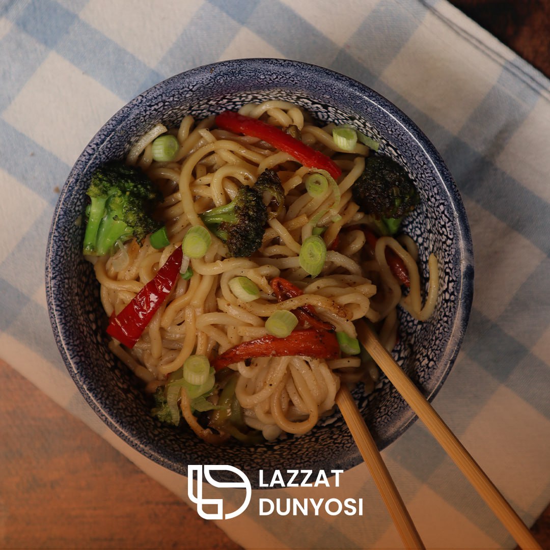 🍝 Welcome to our "Vegetable Noodles" recipe, which can be prepared quickly and easily at home, just like in a restaurant.