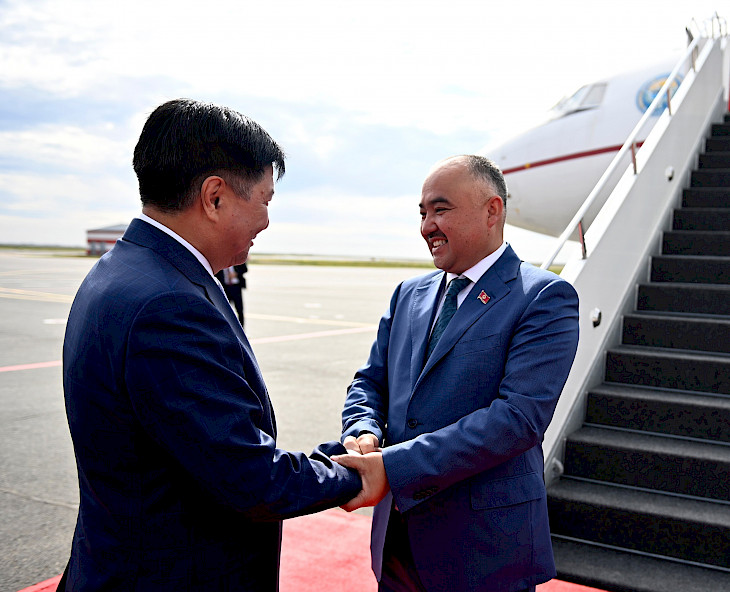 Teraga Nurlanbek Shakiev arrived in Kazakhstan on an official visit