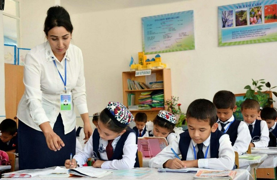 Teachers in Uzbekistan extended their vacation to 56 days