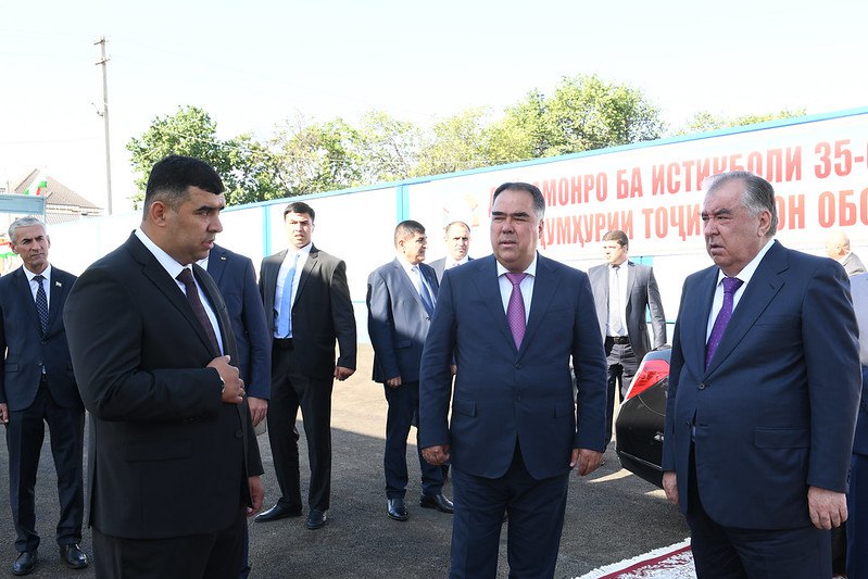 Head of State Emomali Rahmon commissioned the Buston-Obshoron-Zarnisor highway