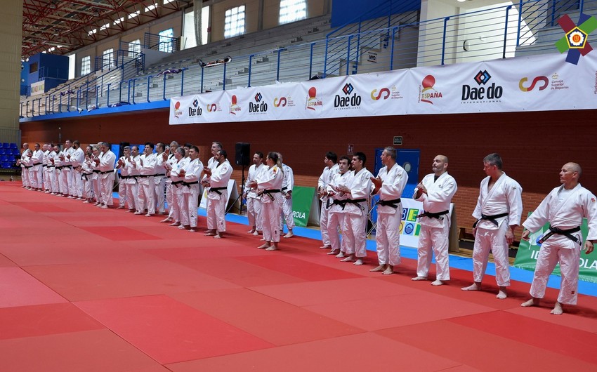 Azerbaijani judoists participate in a training camp in Spain
