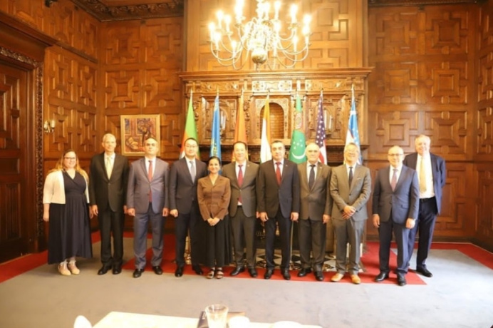 The diplomatic missions of the Central Asian countries in the United States discussed building up cooperation between the countries