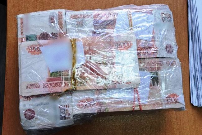 Rossiyadan O‘zbekistonga 6 mln rubldan ortiq naqd pul olib chiqishga urinish aniqlandi