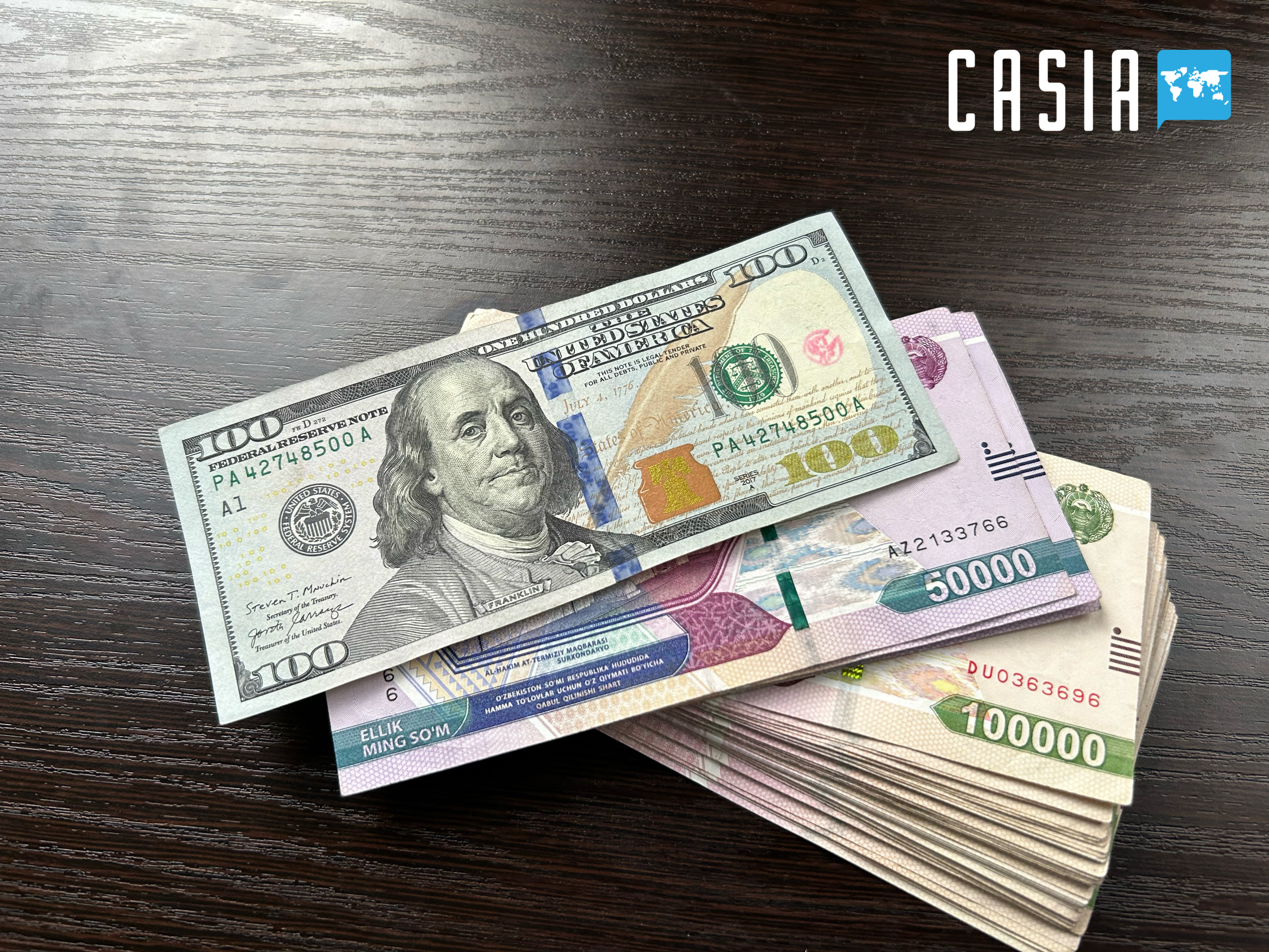 Forbes called the Uzbek soum one of the weakest currencies in the world