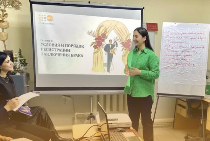 UNFPA in Turkmenistan conducts trainings for couples entering into marriage