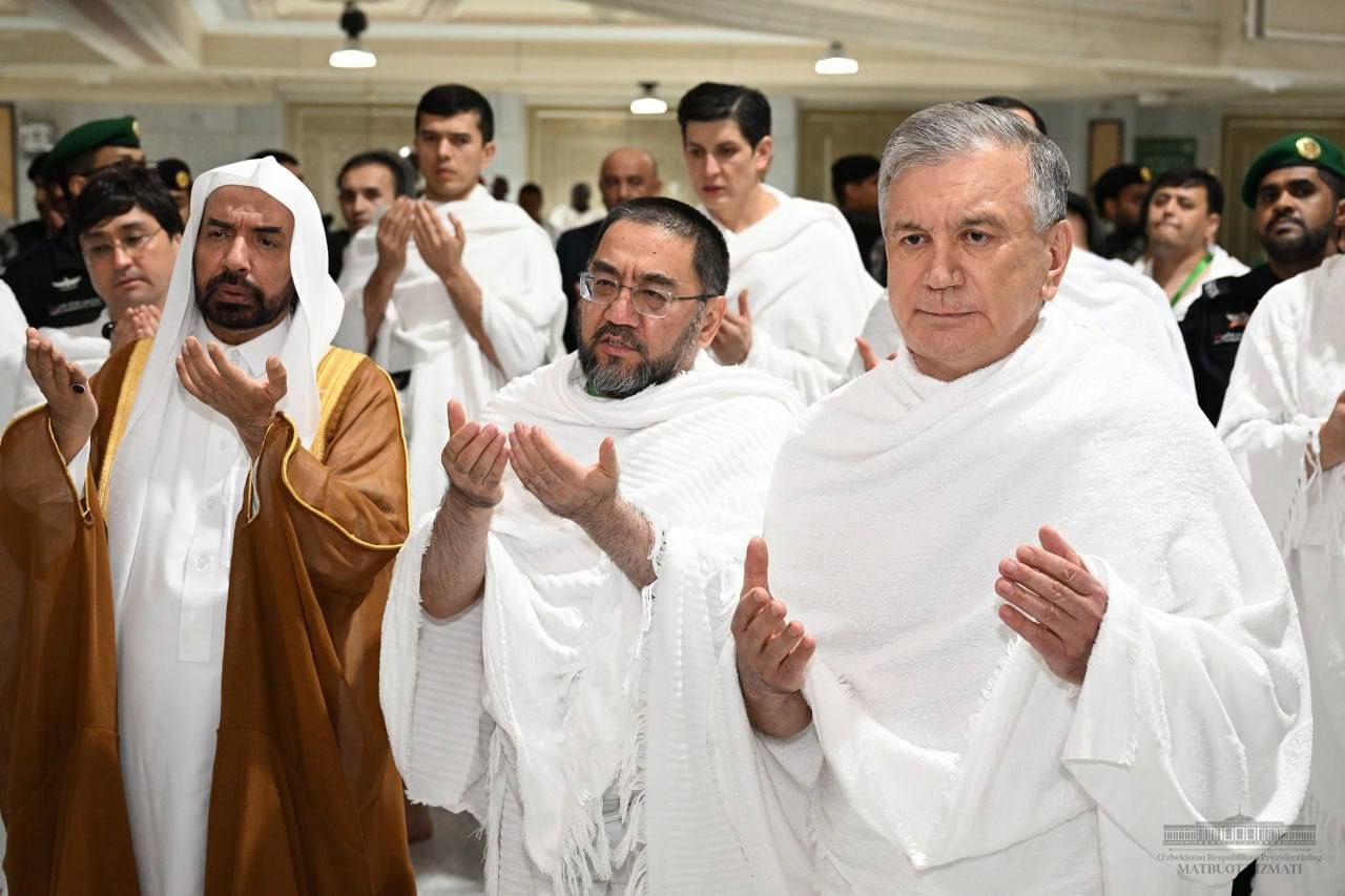 The President of Uzbekistan committed Umrah