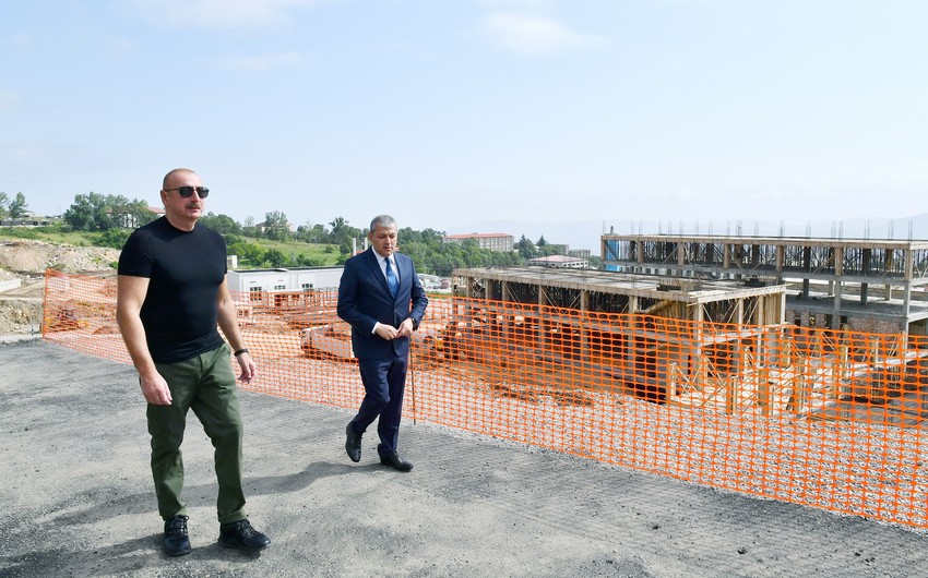 President Ilham Aliyev got acquainted with the progress of construction of the Shusha city hospital