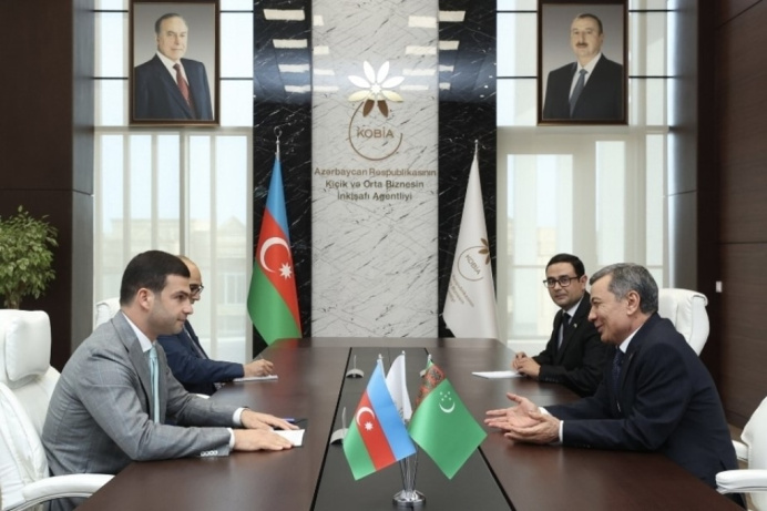 The head of the Turkmen diplomatic mission discussed the development of cooperation with Azerbaijan