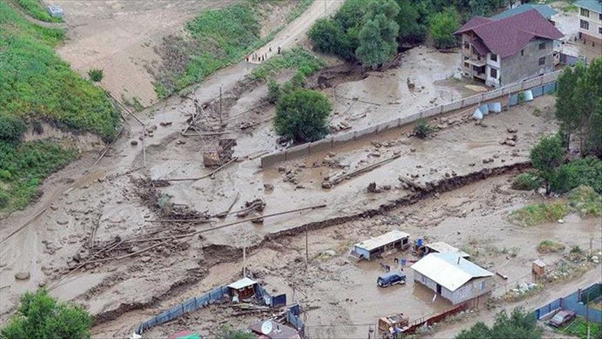 In Tajikistan, languishing from the heat, showers passed, mudflows descended