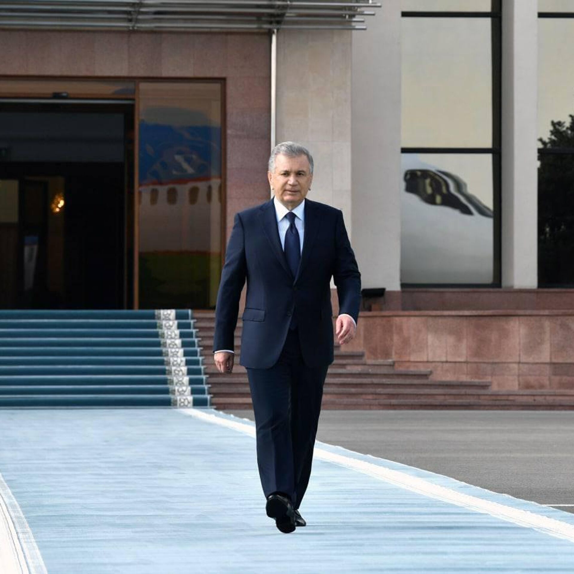 Shavkat Mirziyoyev meets with the Presidents of Turkmenistan and Tajikistan