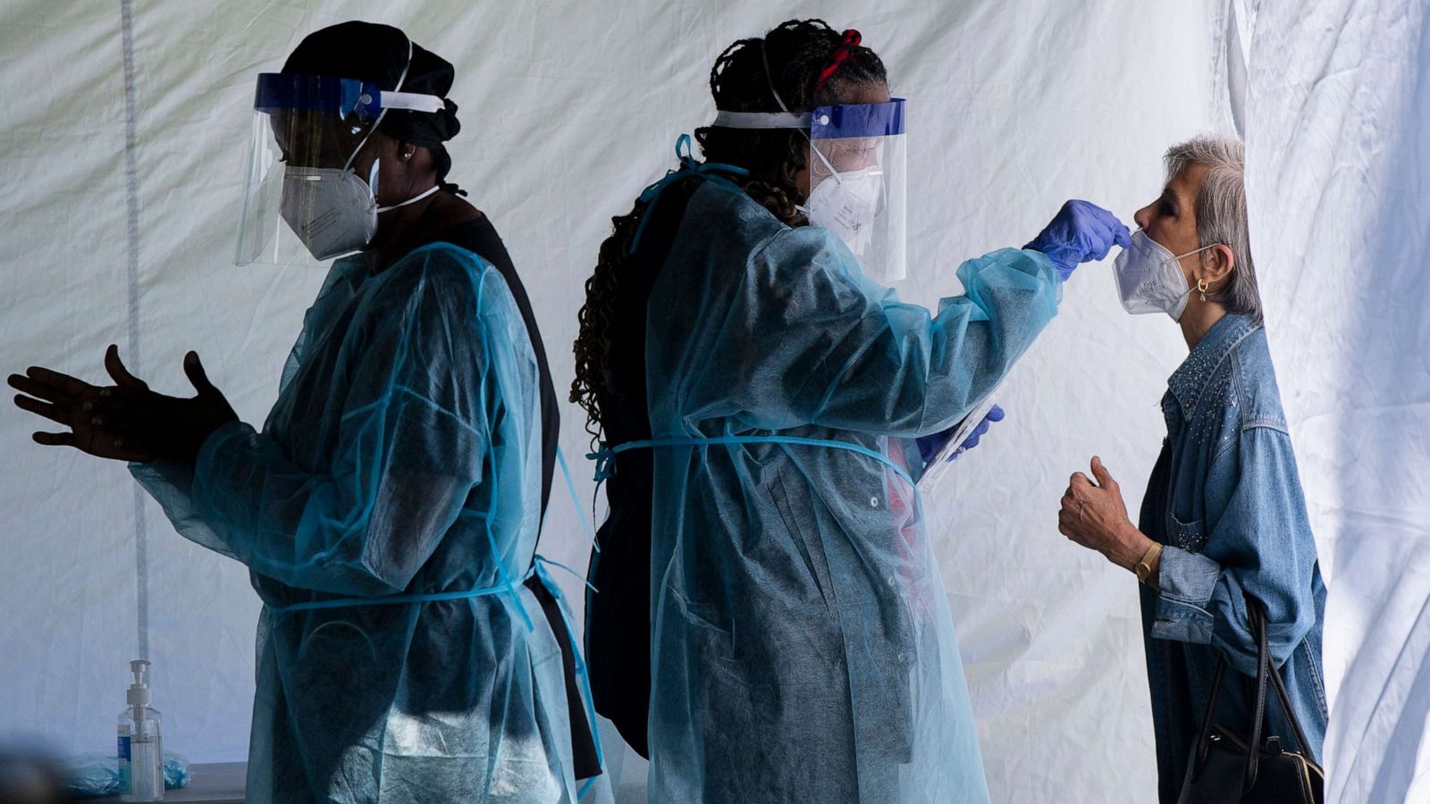 Who reported that a new strain of coronavirus is spreading rapidly