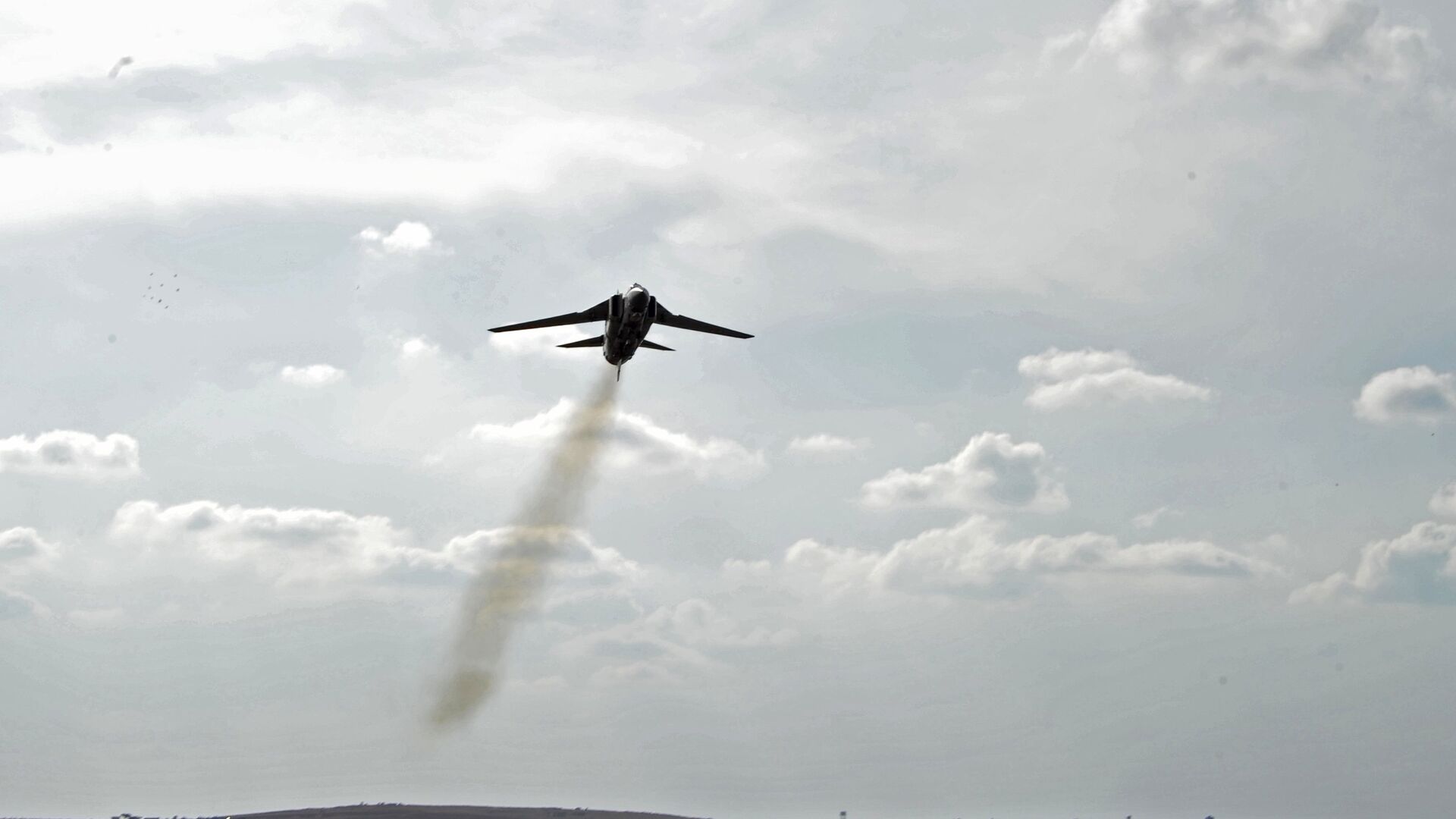 AQSHda MiG-23 qiruvchisi aviashou vaqtida halokatga uchradi