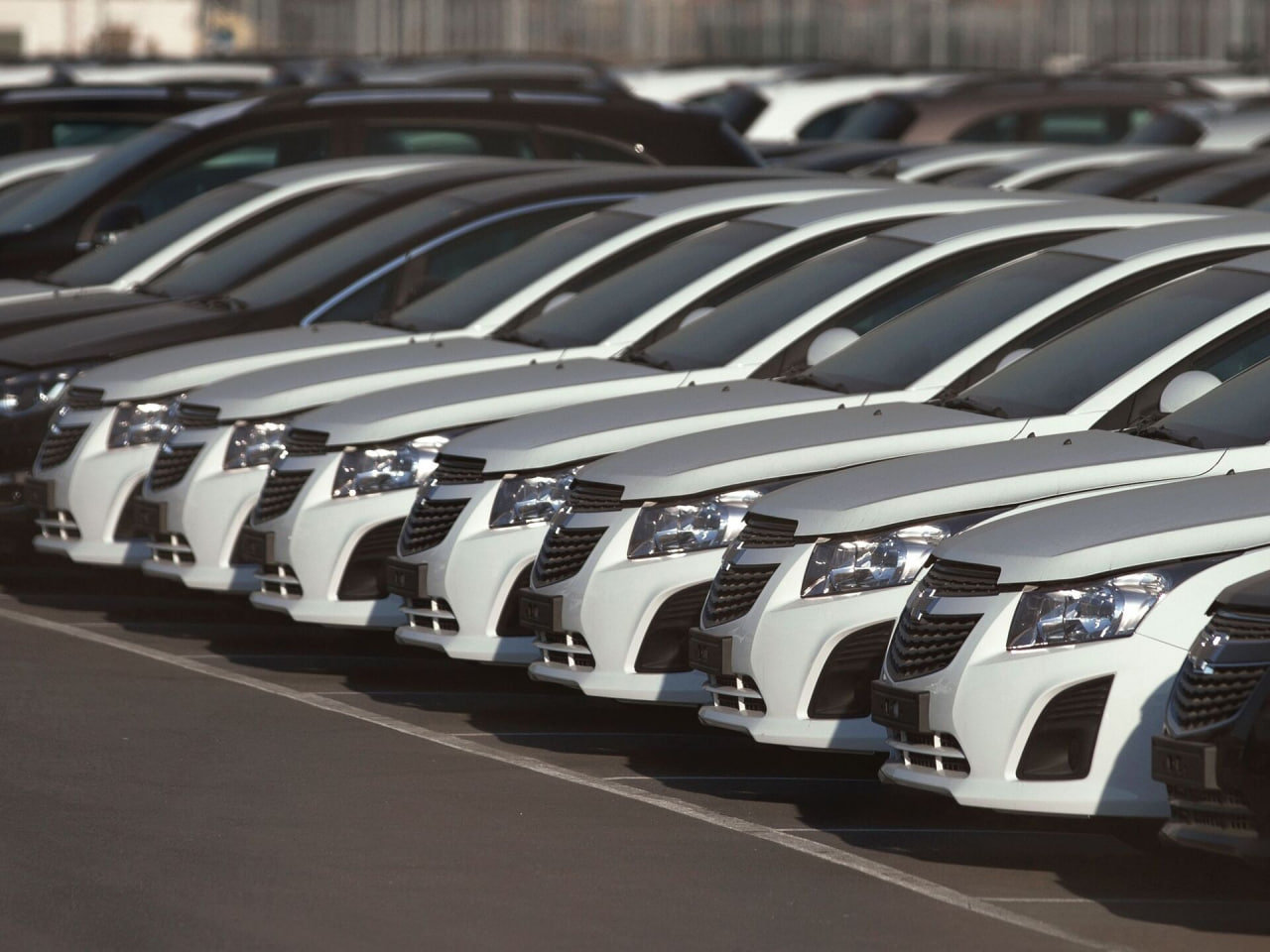 After a sharp decline in June in Uzbekistan, the car market rose again