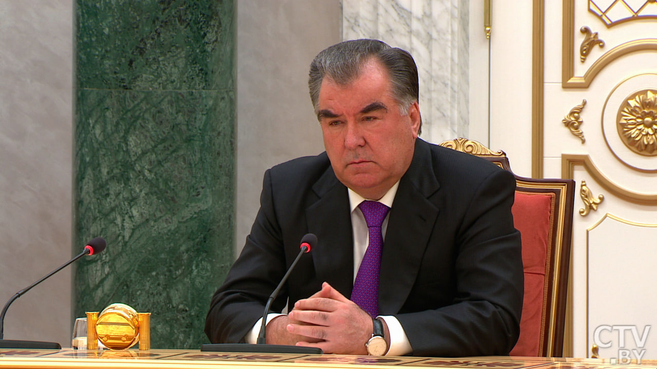The President of Tajikistan met with the leaders and activists of the Vanj region