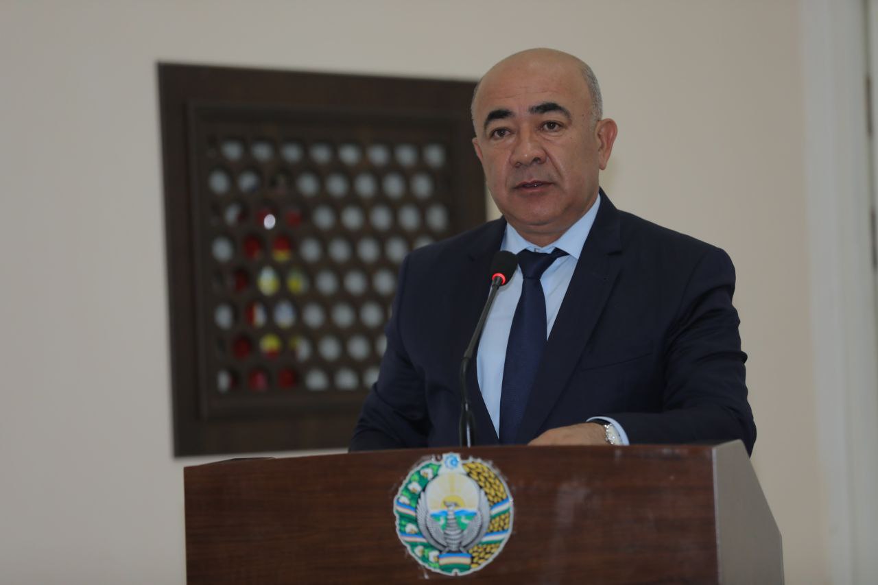 Zoyir Mirzayev Qibray tumanidagi rahbarlarni yoppasiga lavozimidan ozod qildi