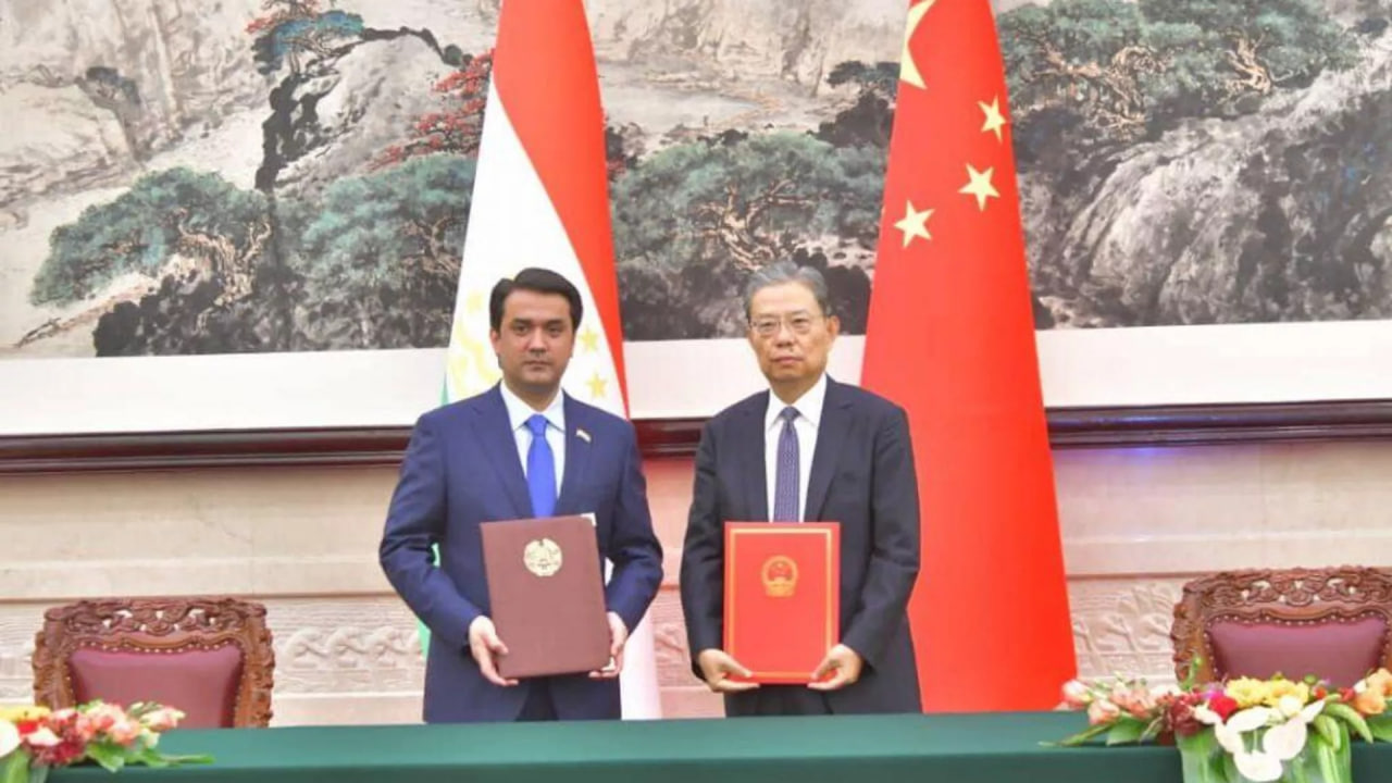 Tajikistan and China signed a number of agreements